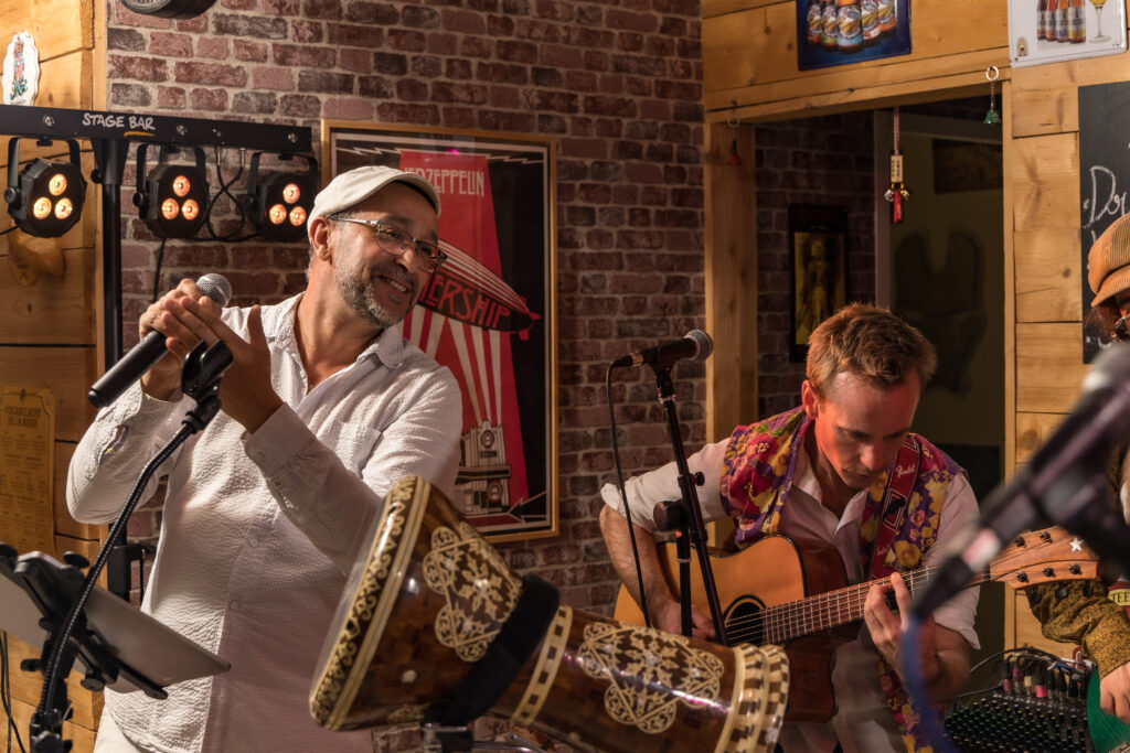 K'LAM et les MéloNomades en concert — Couscous Blues Western - groupe Live Toulouse